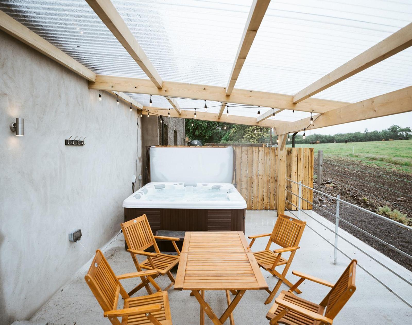 The Byre At Conker Tree Cottages Saintfield 外观 照片